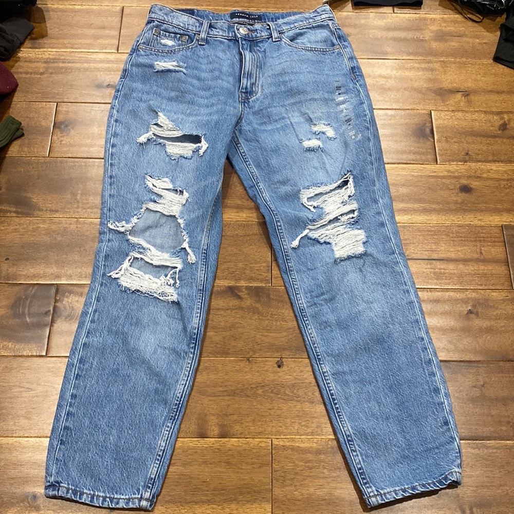 Aeropostale mom jeans size 6R, never worn
